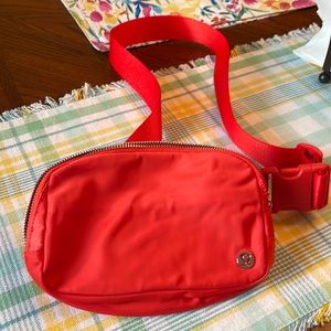 Lululemon everywhere belt bag orange Nwot